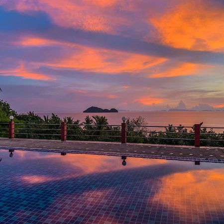 Golden Hill Resort Wok Tum Εξωτερικό φωτογραφία