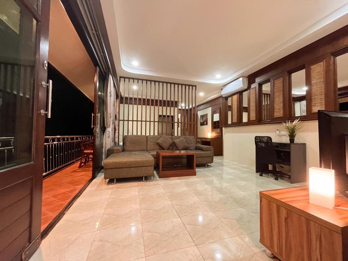 Golden Hill Resort Wok Tum Εξωτερικό φωτογραφία