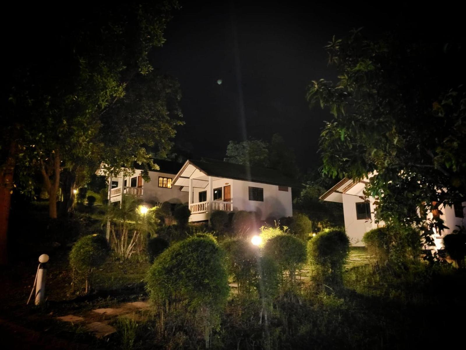 Golden Hill Resort Wok Tum Εξωτερικό φωτογραφία